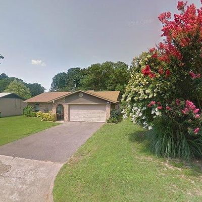 1609 Rosewood St, Texarkana, TX 75501