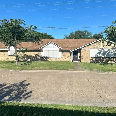 1614 19 Th Ave N, Texas City, TX 77590