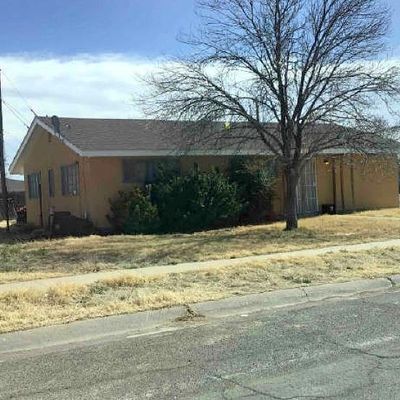 1617 Mesa Dr, Roswell, NM 88203