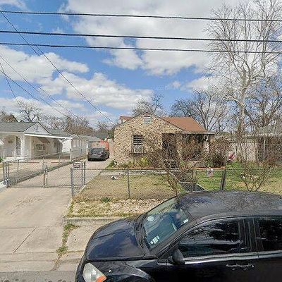 1621 W Winnipeg Ave, San Antonio, TX 78225