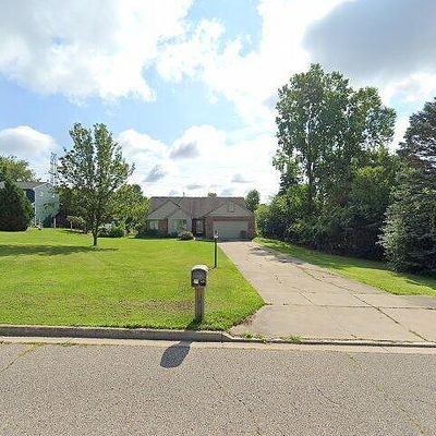 1636 Stirling Ave, Pontiac, MI 48340