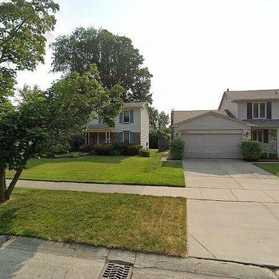 1646 Aberdeen St, Canton, MI 48187