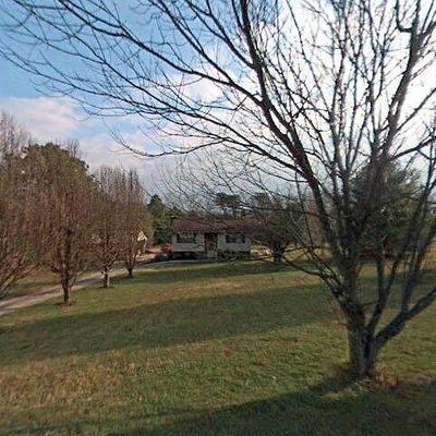 165 Cherokee Cir, Madisonville, TN 37354