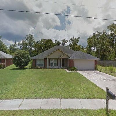 166 Gloucester Dr, Midway, GA 31320