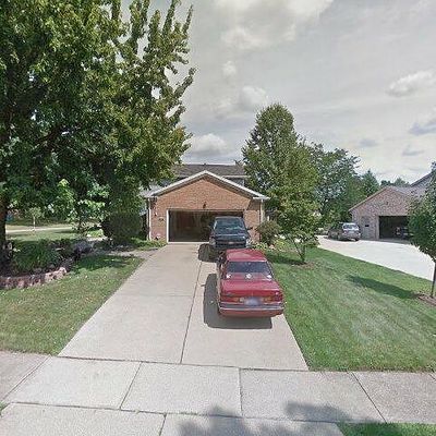 1662 Noel St, Louisville, OH 44641