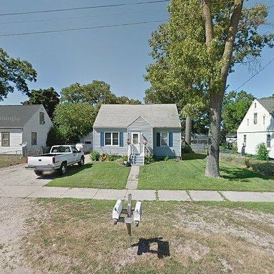 1680 Langeland Ave, Muskegon, MI 49442