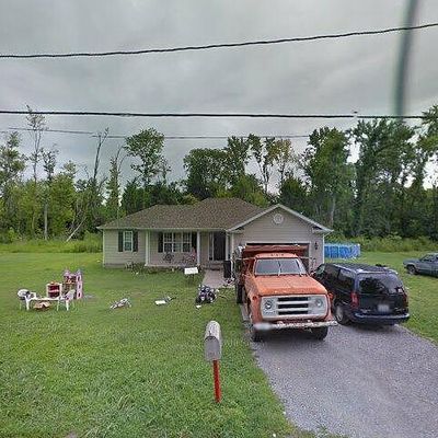 1721 W Cherry St, Herrin, IL 62948