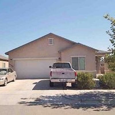 1722 Breeder Cup Way, El Paso, TX 79928