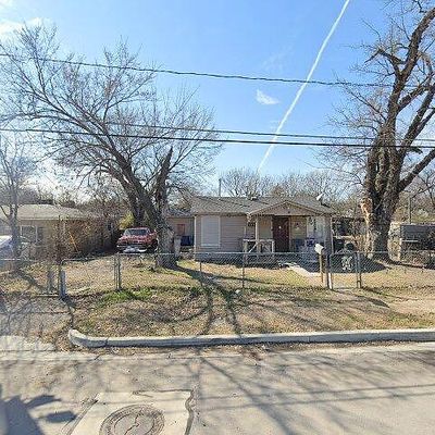 1724 Lloyd Ave, Fort Worth, TX 76105