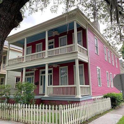 1728 Barnard St, Savannah, GA 31401