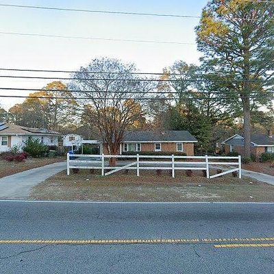 1737 Ireland Dr, Fayetteville, NC 28304