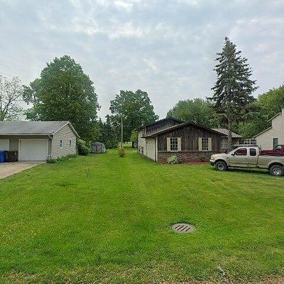 1752 Roman Dr, Monroe, MI 48162