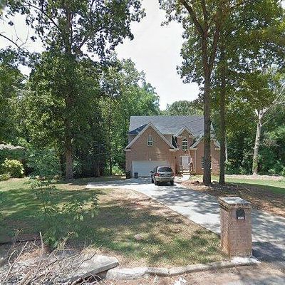 1755 Highland Ct, Decatur, GA 30035