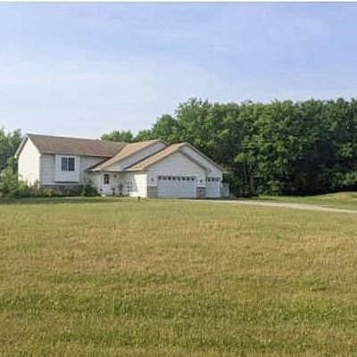 1781 Rush Point Drive Cir W, Stanchfield, MN 55080