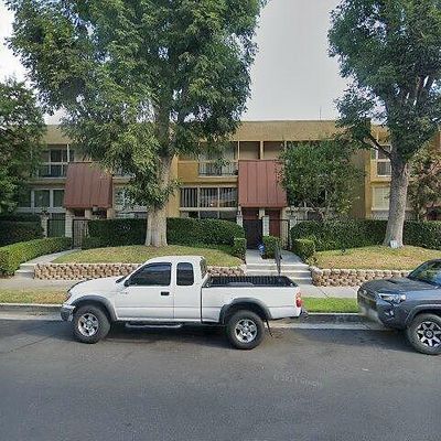 17803 Margate St, Encino, CA 91316