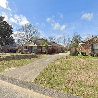 1789 Woodmont Dr, Semmes, AL 36575