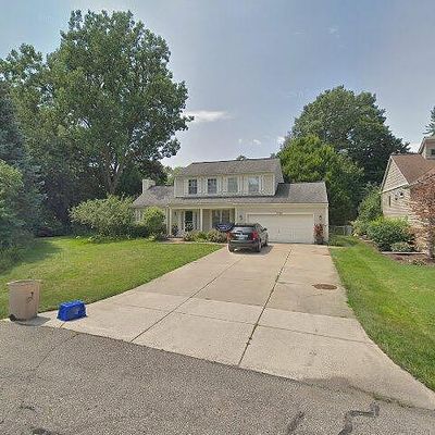 1796 Briarcliff St, Sylvan Lake, MI 48320