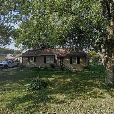 18 E North St, New Palestine, IN 46163