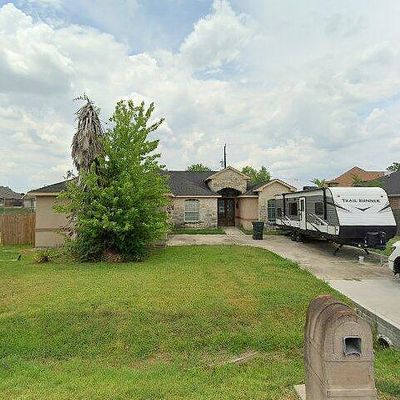 227 Manor Ave, Rosharon, TX 77583