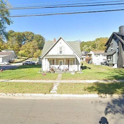 23 Broad St, Glouster, OH 45732