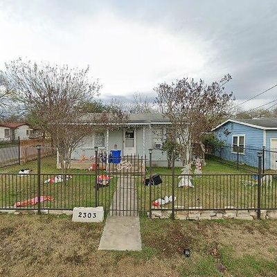 2303 Hiawatha, San Antonio, TX 78210