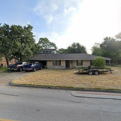 2309 Wayside Dr, Bryan, TX 77802