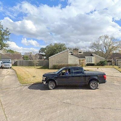 2319 Wallingford Dr, Missouri City, TX 77459