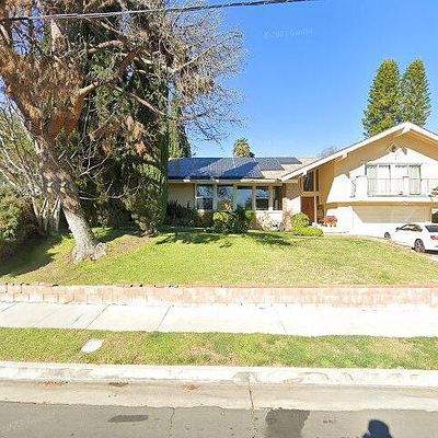 23219 Ingomar St, Canoga Park, CA 91304