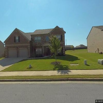 234 Loganview Dr, Loganville, GA 30052