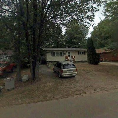 2351 Allen St, Marquette, MI 49855