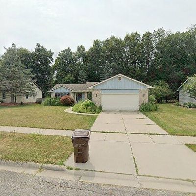 2375 Kings Cross, East Lansing, MI 48823