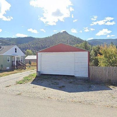 239 W Chestnut Ave, Osburn, ID 83849