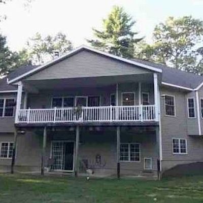 2411 E Raymond Rd, Twin Lake, MI 49457