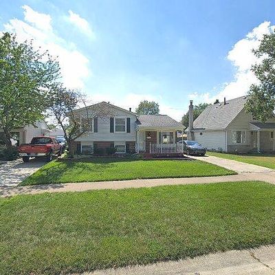 24114 Manila St, Clinton Township, MI 48035