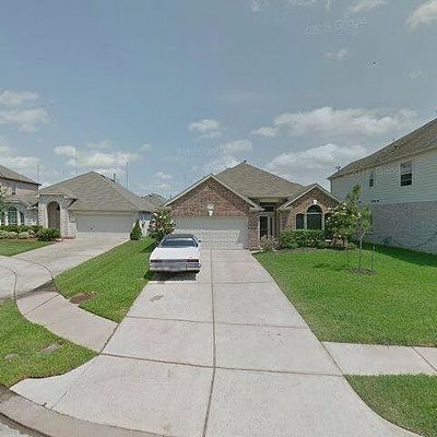 2414 Maywood Run Ct, Fresno, TX 77545