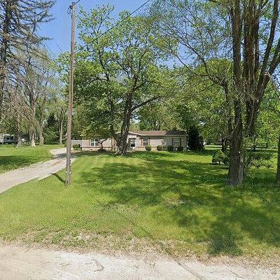 2448 W Sterns Rd, Temperance, MI 48182