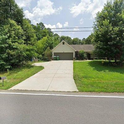 246 Second St, Statham, GA 30666