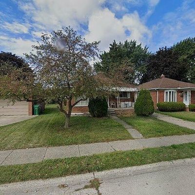 24899 Laetham Ave, Eastpointe, MI 48021