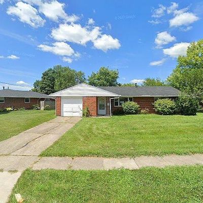 25 Paw Paw Dr, Springboro, OH 45066