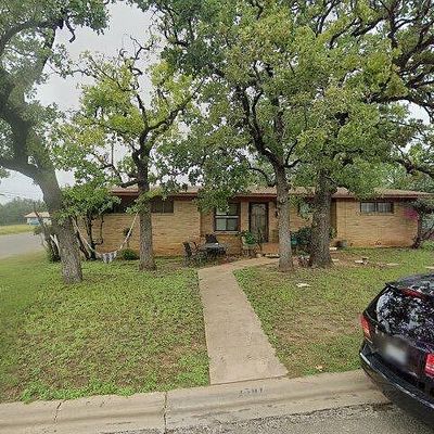 2501 Jackson Dr, Gatesville, TX 76528