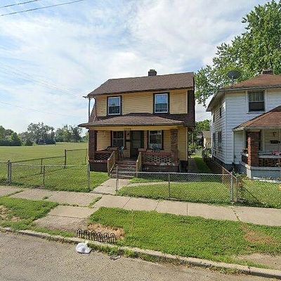 2504 Hoover Ave, Dayton, OH 45402