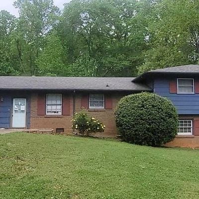 2511 Pickwick Pl, Lincolnton, NC 28092