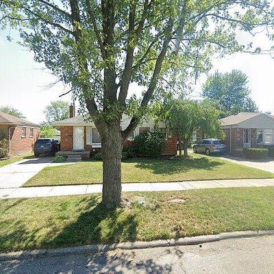 25134 Barbara St, Roseville, MI 48066