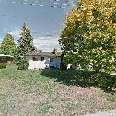 2525 Larry Tim Dr, Saginaw, MI 48601