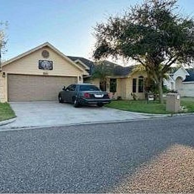 2526 Country Dr N, Harlingen, TX 78550