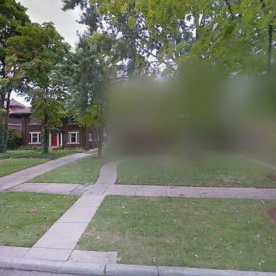 2553 Seminole St, Detroit, MI 48214