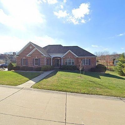 2568 King Crest Ct, Washington, MO 63090