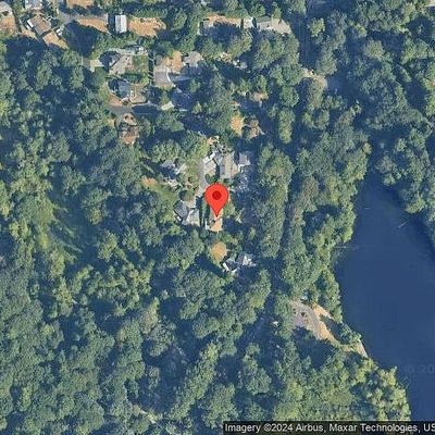 25817 Lake Fenwick Rd, Kent, WA 98032