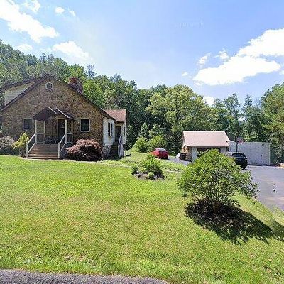 2079 Bodine Rd, Malvern, PA 19355