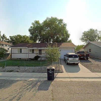 210 Texas Trl, Glenrock, WY 82637